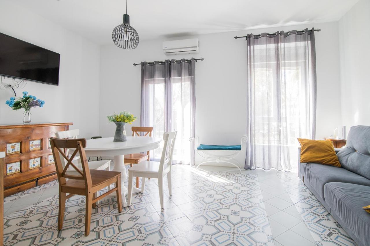 ולנסיה Cozy Flat In City Center Feel The Vibe Selfcheckin מראה חיצוני תמונה
