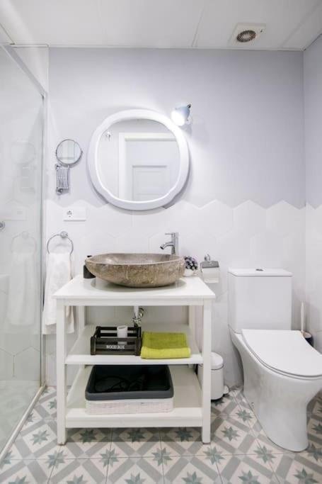 ולנסיה Cozy Flat In City Center Feel The Vibe Selfcheckin מראה חיצוני תמונה
