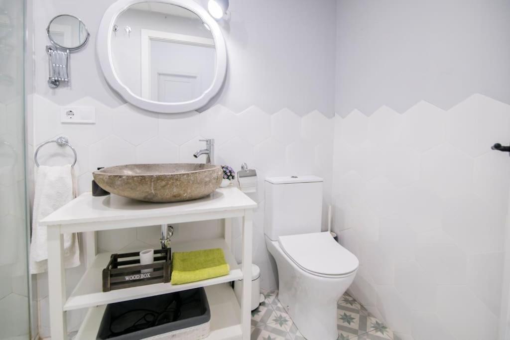 ולנסיה Cozy Flat In City Center Feel The Vibe Selfcheckin מראה חיצוני תמונה