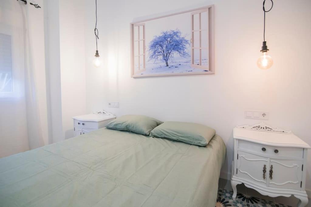 ולנסיה Cozy Flat In City Center Feel The Vibe Selfcheckin מראה חיצוני תמונה