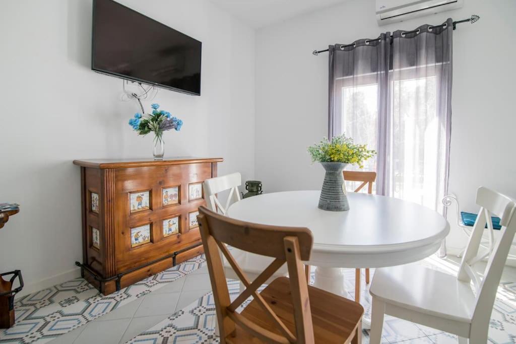 ולנסיה Cozy Flat In City Center Feel The Vibe Selfcheckin מראה חיצוני תמונה